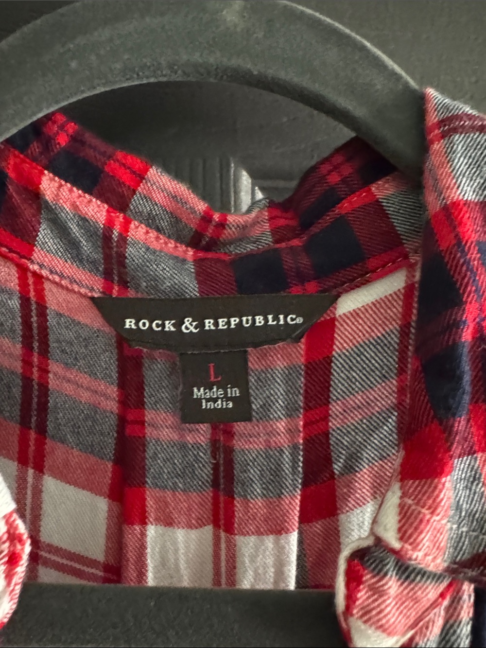 Rock & Republic Red Black White Plaid Shirt - Classic Flannel Look - Picture 2 of 5